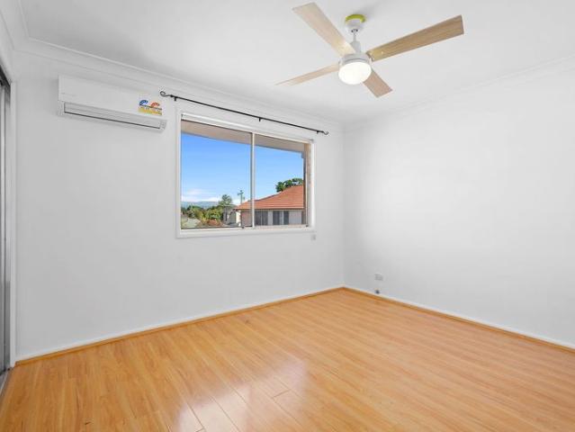 Townhouse for rent in Sydney, New South Wales