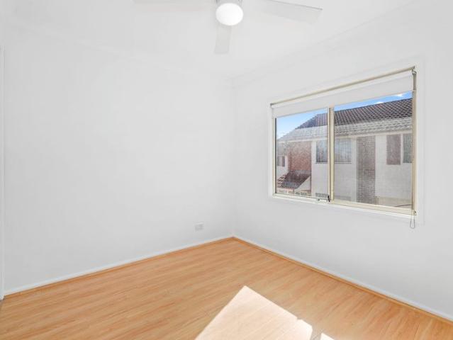 Townhouse for rent in Sydney, New South Wales