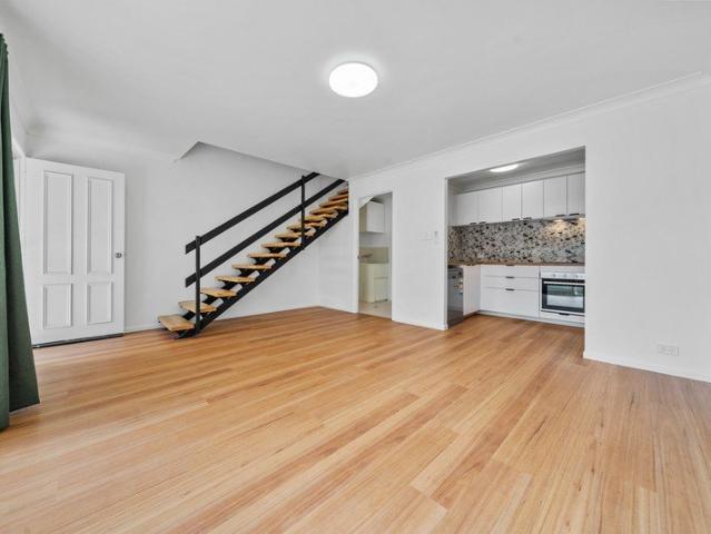 House for rent in Kensington Green, Greater Brisbane