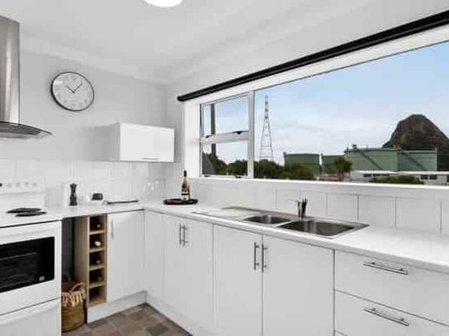 Townhouse for rent in Hillsborough, Taranaki