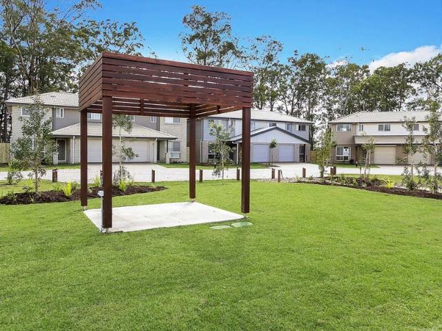 Townhouse for rent in Warner, Greater Brisbane