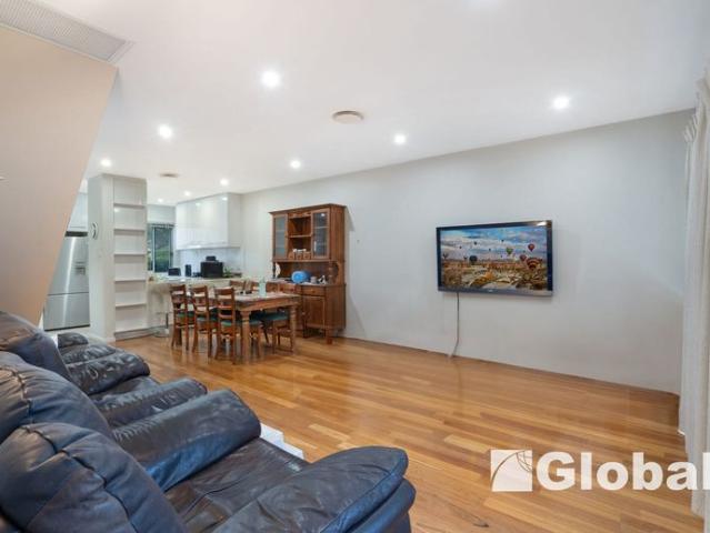 Townhouse for rent in Newcastle, Newcastle-Maitland