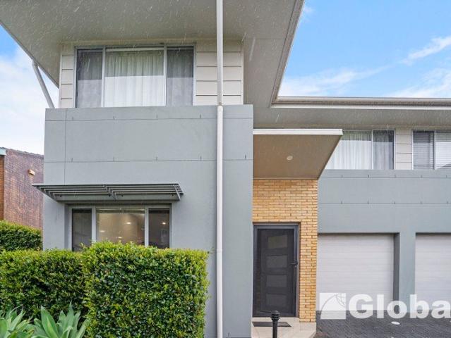Townhouse for rent in Newcastle, Newcastle-Maitland