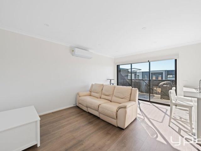 Townhouse for rent in Camerons Creek, Victoria