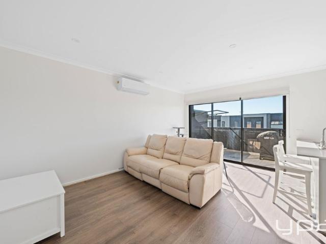 Townhouse for rent in Camerons Creek, Victoria