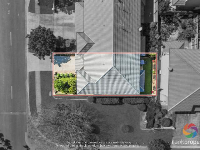 Townhouse for sale in Toombul, Queensland