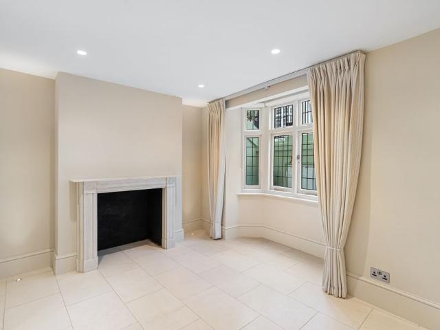 House for rent in Chelsea, Greater London