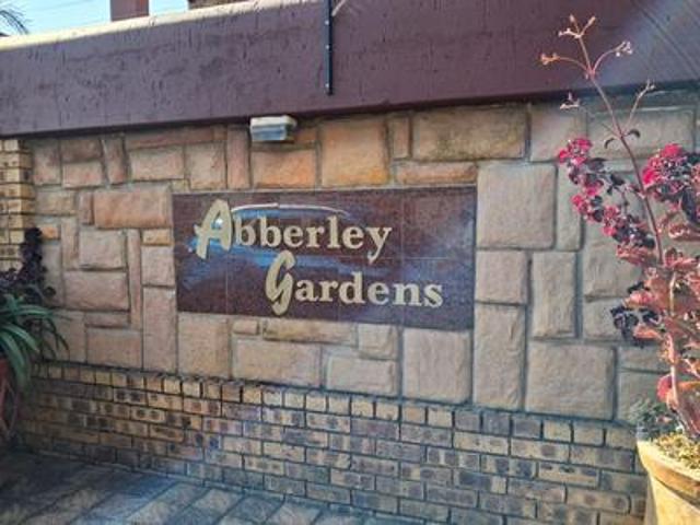 Townhouse for sale in Ekurhuleni, Gauteng