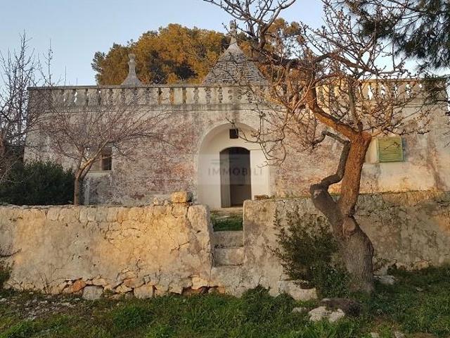 Locale Commerciale in vendita a Ostuni