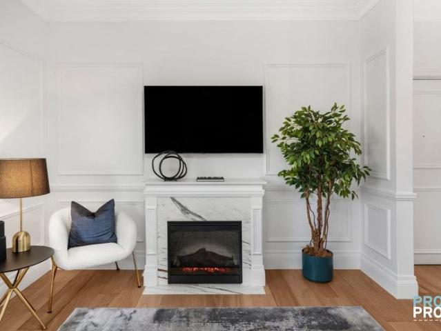 Apartment for rent in Lower North Shore, Sydney