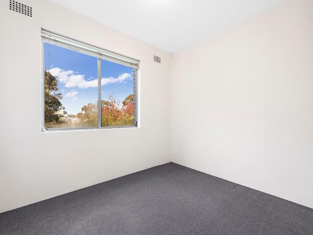Apartment for rent in Annandale