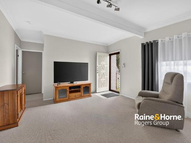 House for rent in Mannering Park, Central Coast Council