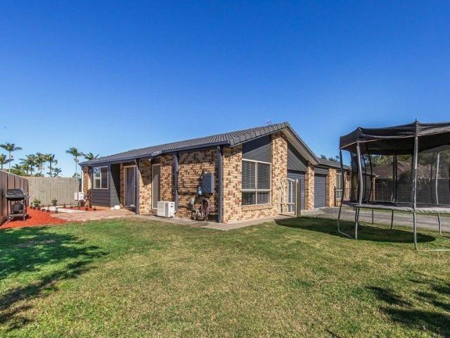 Duplex for rent in Fernbrook, Queensland