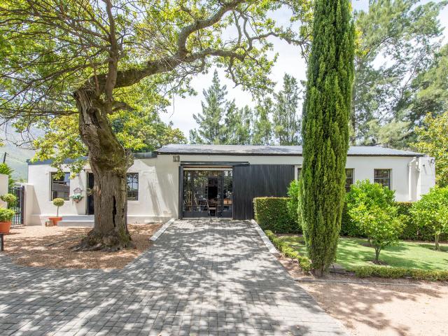 House for rent in Franschhoek, Stellenbosch Local Municipality