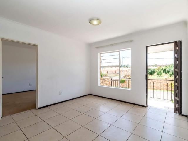 Apartment for rent in Nooitgedacht, Gauteng