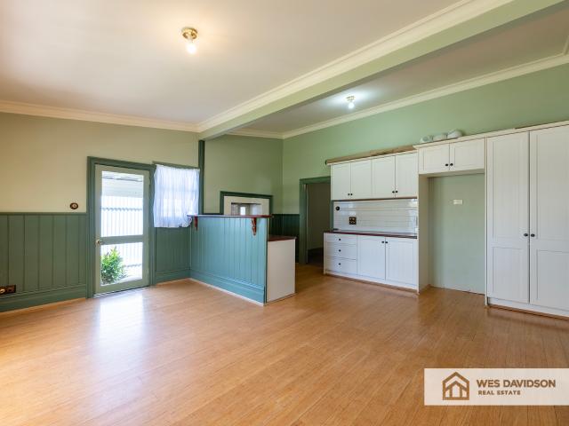 Townhouse for sale in Horsham, Victoria