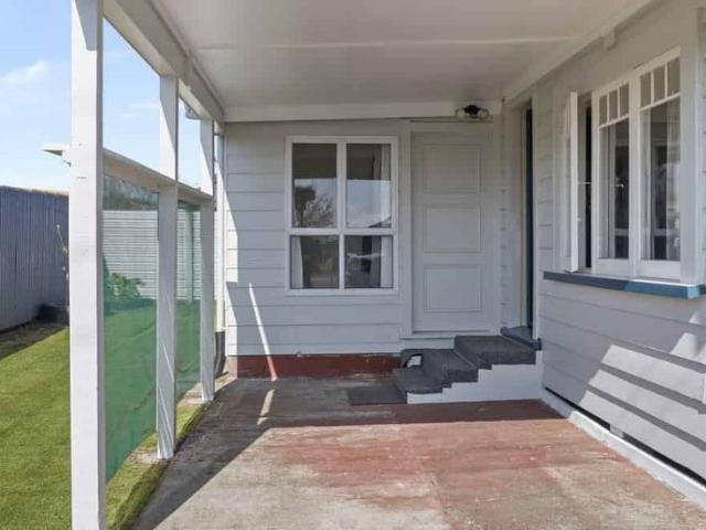 House for rent in Nolantown, Hāwera