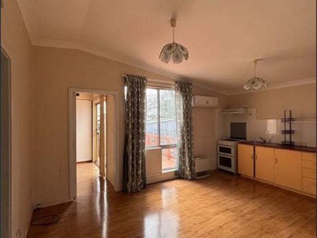 House for rent in Brisbane Grove, New South Wales