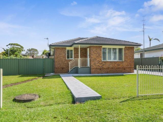 House for rent in Berkeley, Wollongong City Council