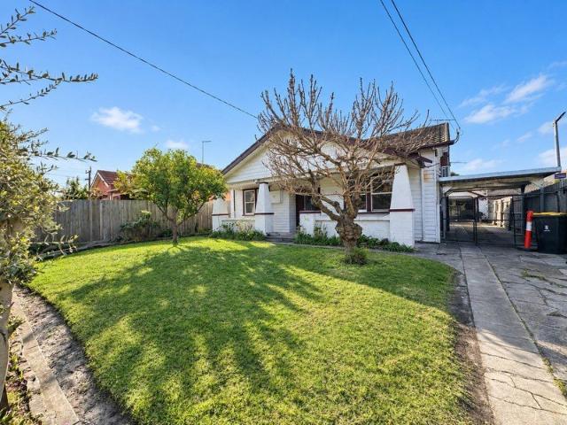 House for rent in Mentone, Melbourne