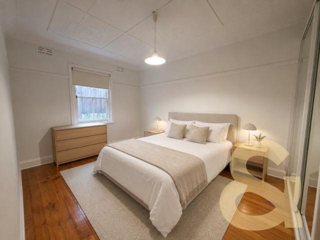 Duplex for rent in Sydney, New South Wales