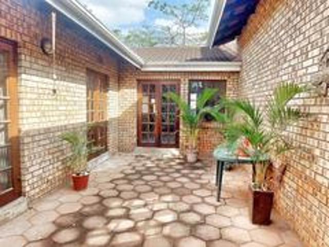 Townhouse for rent in Mtunzini, Kwazulu-natal
