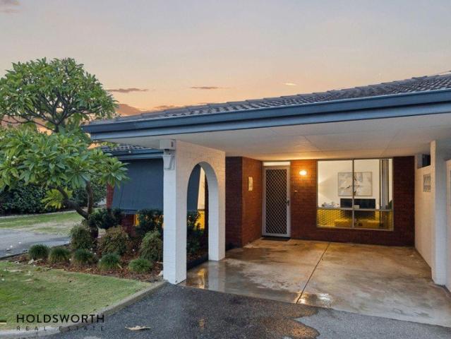 Villa for sale in Stirling, Western Australia