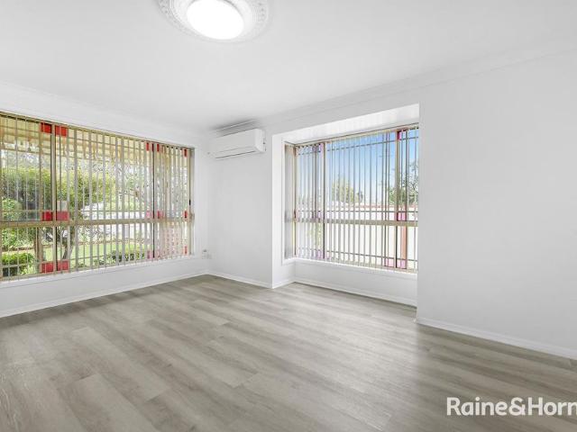 House for rent in Croudace Bay, Newcastle-Maitland