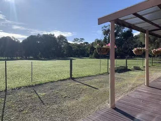 Apartment for rent in Wallington, Victoria