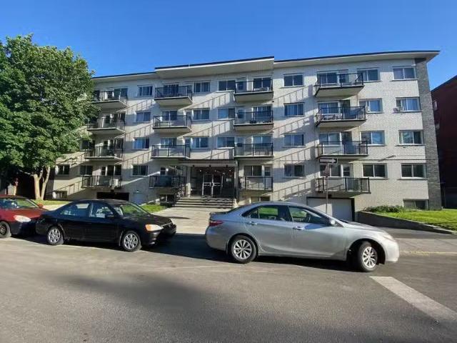 Condo for rent in St. Leonard's, Quebec