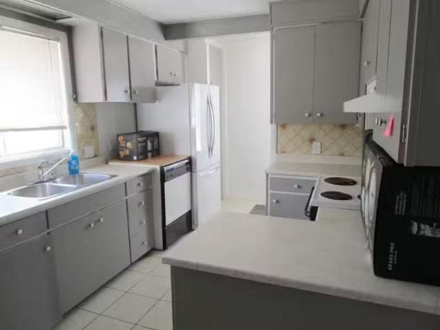 Condo for rent in Mulhurst Bay, Ontario