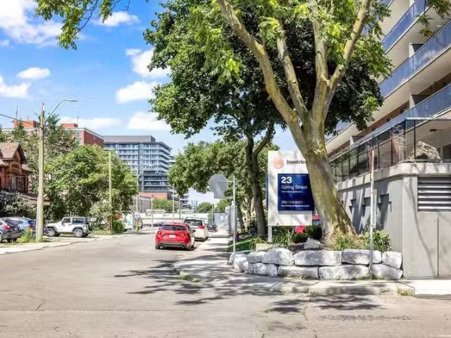 Condo for rent in Ancaster, Ontario