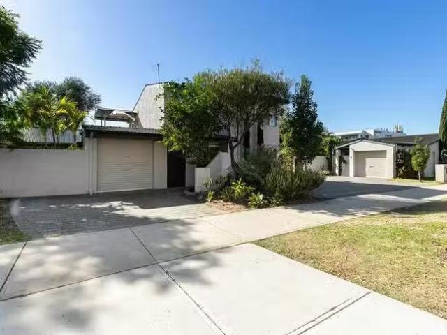 House for rent in Attadale, Western Australia