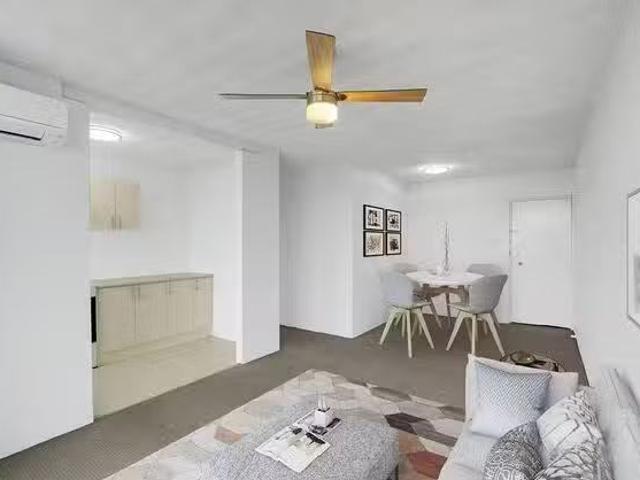 Apartment for rent in Toombul, Queensland