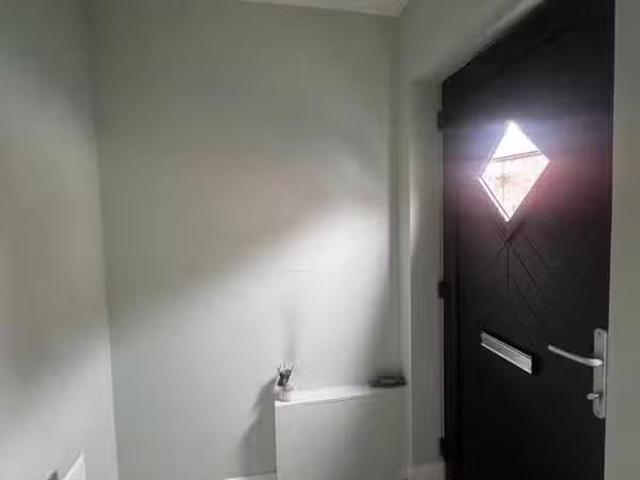 Apartment to rent in Strand, South Tipperary