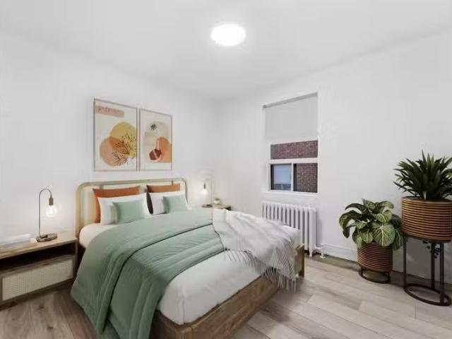 Condo for rent in Toronto—St. Paul's, Toronto
