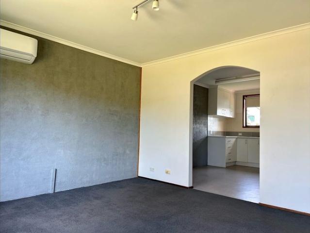 Apartment for rent in Heathcote, Victoria