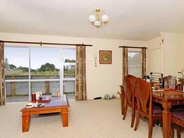 Townhouse for rent in Balmoral
