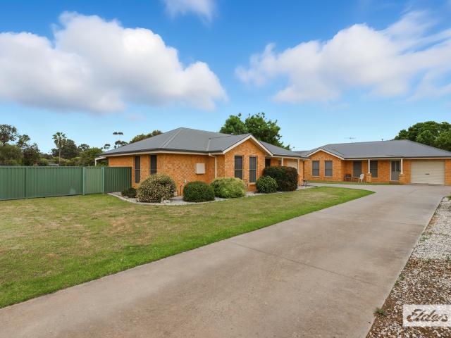 Apartment for sale in Howlong, New South Wales