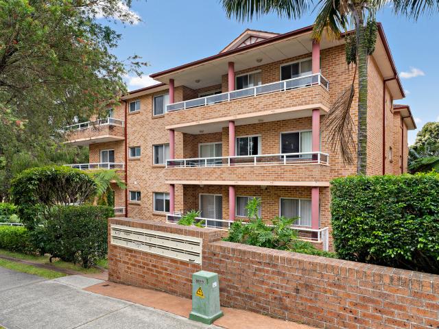 Apartment for sale in Carlton, New South Wales