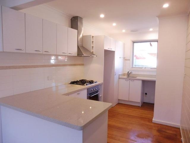 Apartment for rent in Parkdale, Melbourne