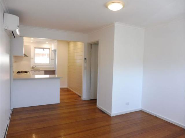 Apartment for rent in Parkdale, Melbourne