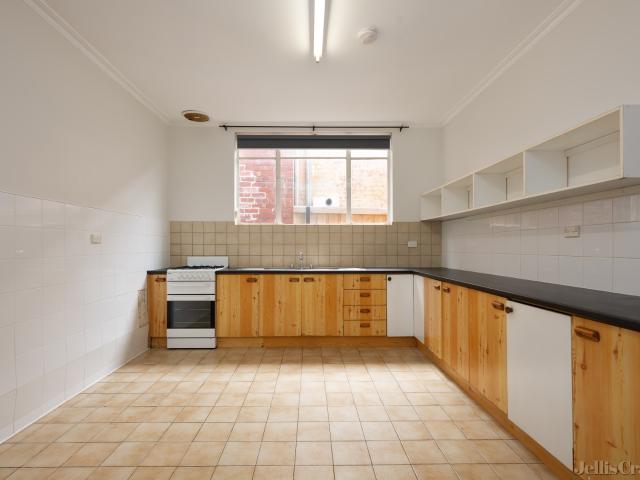 House for rent in Carlton North