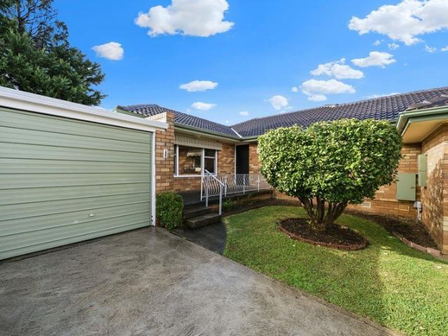 Villa for sale in Sydney, New South Wales
