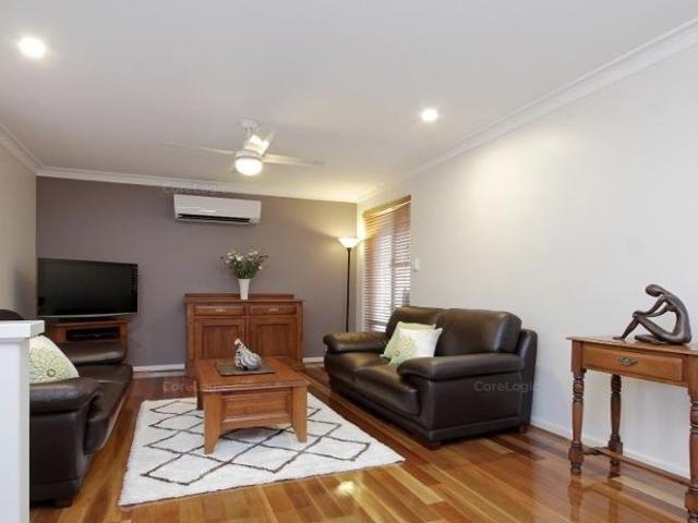 Villa for rent in Inglewood, City of Stirling