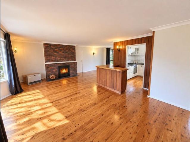 House for rent in Sydney, Blue Mountains City Council