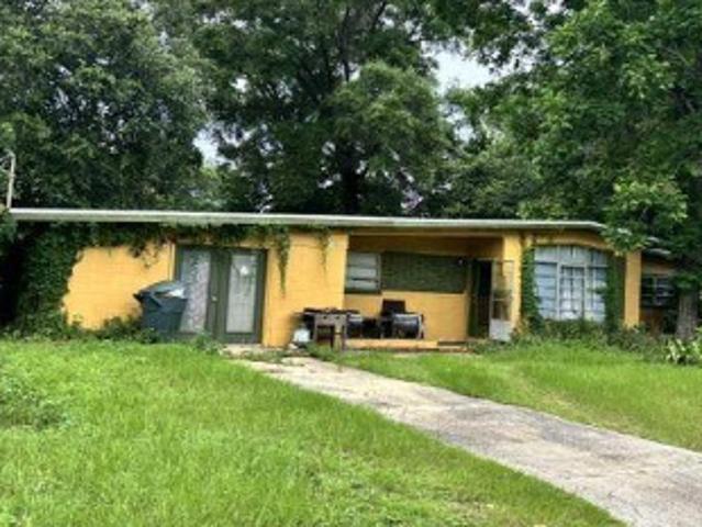House for sale in Tristan Village, Brent