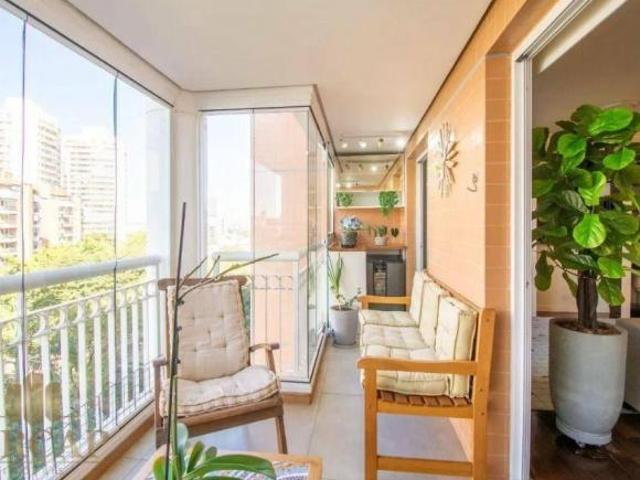 Apartamento venda em Região Imediata de São Paulo, Região Metropolitana de São Paulo