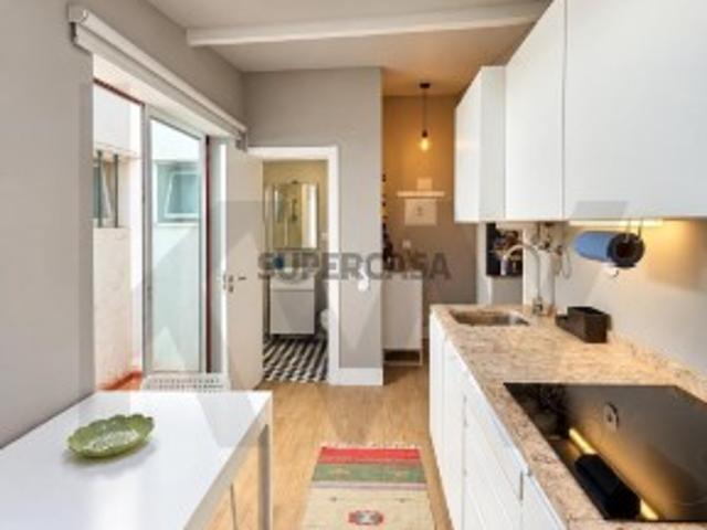 Casa venda em São Cristóvão e São Lourenço, Lisboa