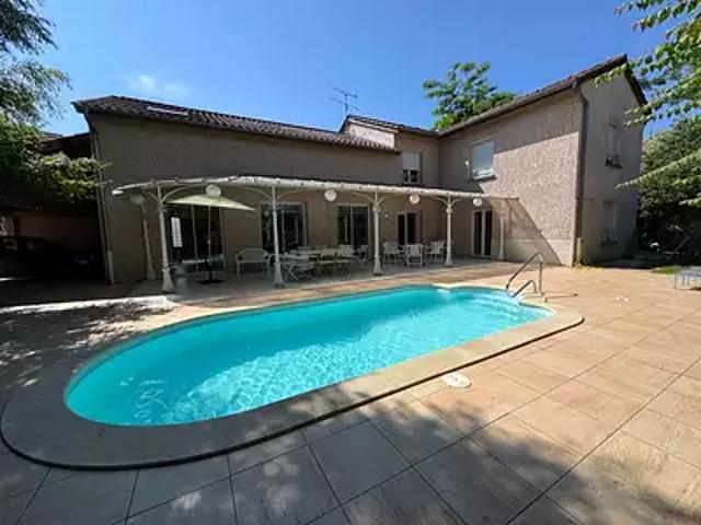 Maison vente à Mâcon, Charnay-lès-mâcon